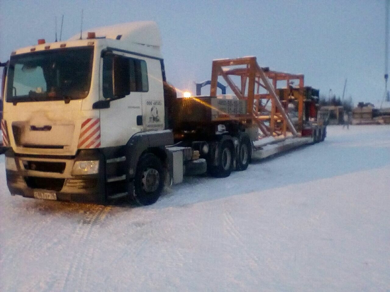 Перевозки негабаритных грузов на трале