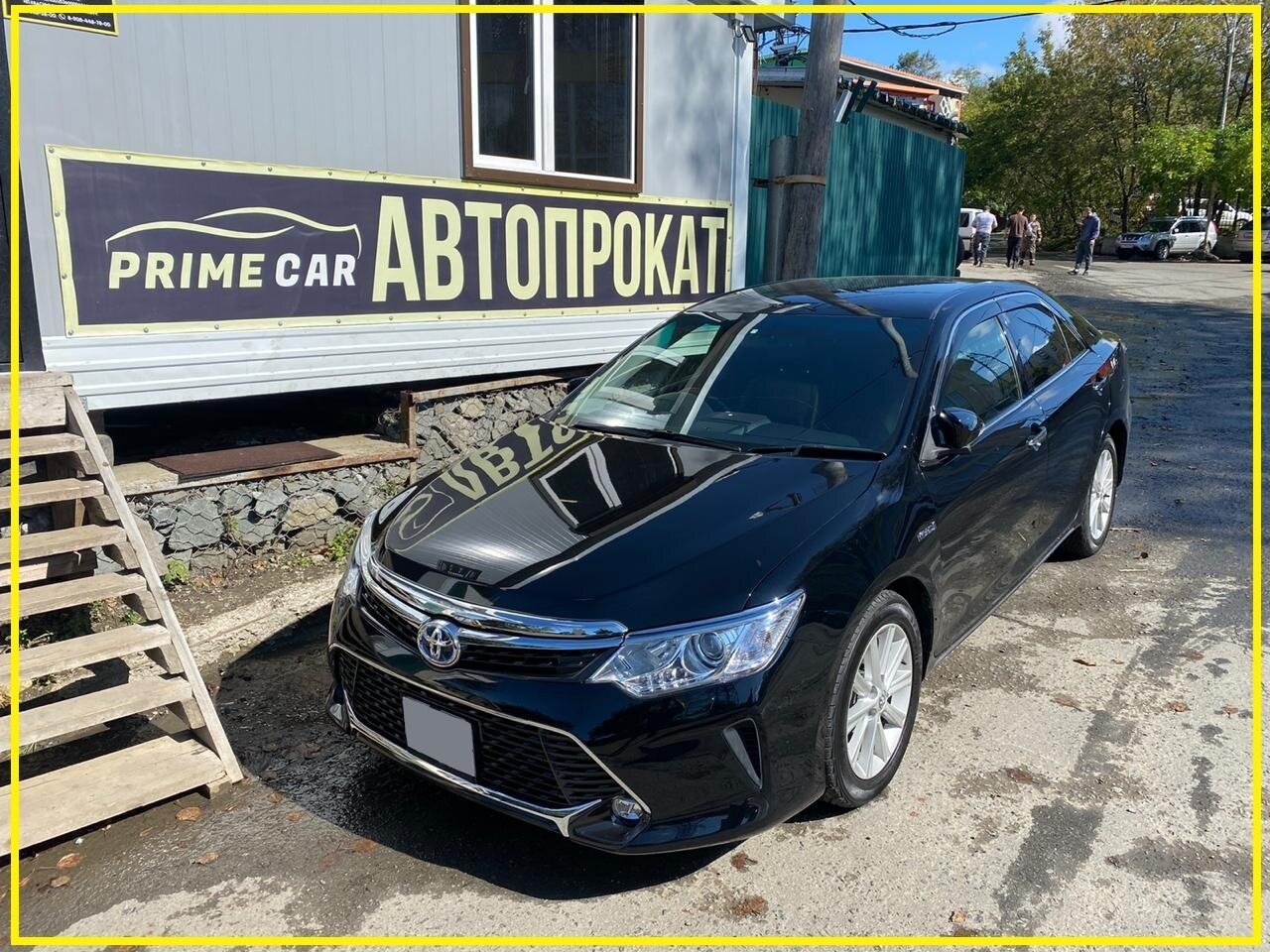 Аренда автомобиля TOYOTA CAMRY 2015 года