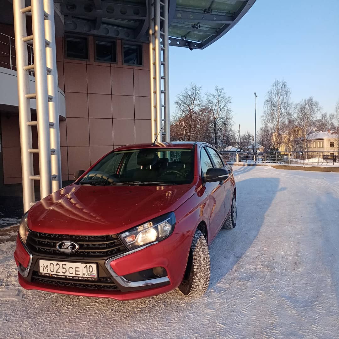 Аренда автомобиля Lada VESTA