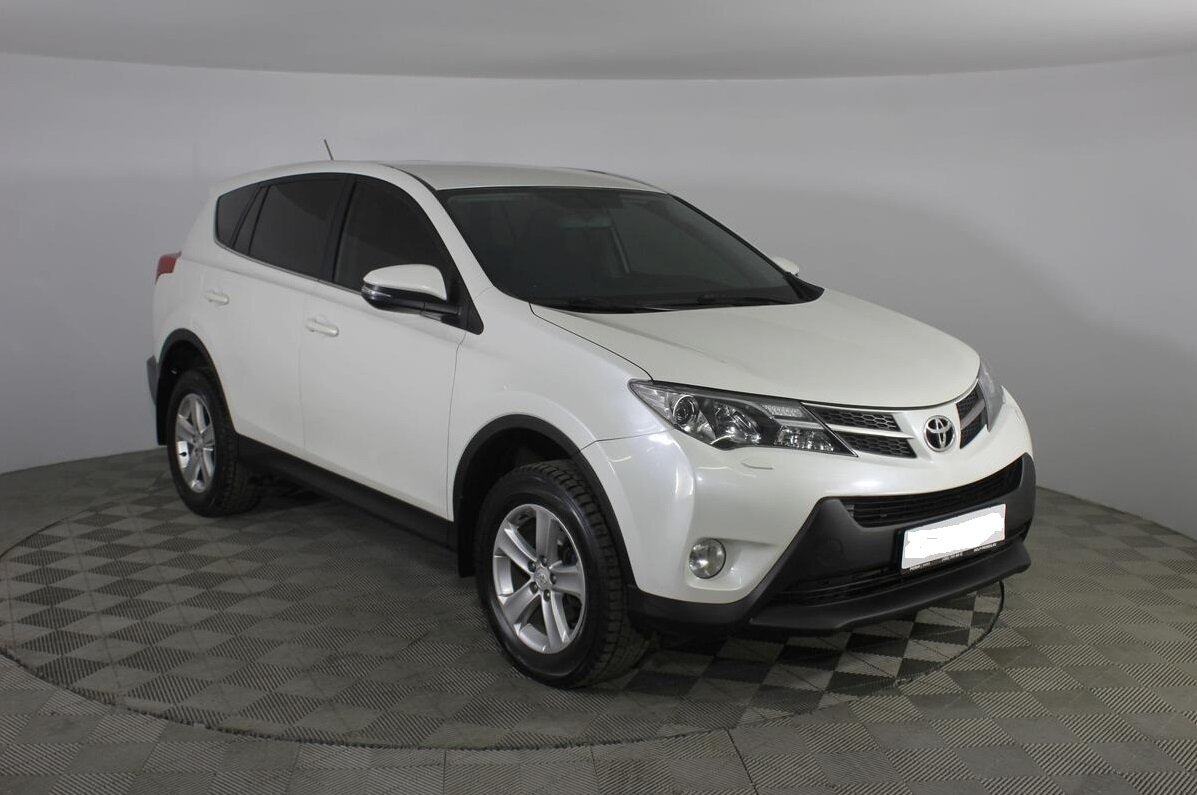 Аренда автомобиля Toyota RAV 4