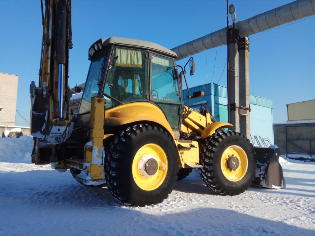 Экскаватор-погрузчик New Holland B115B