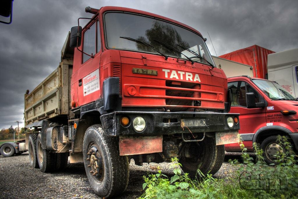 Аренда самосвала Татра(полный привод, вездеход)