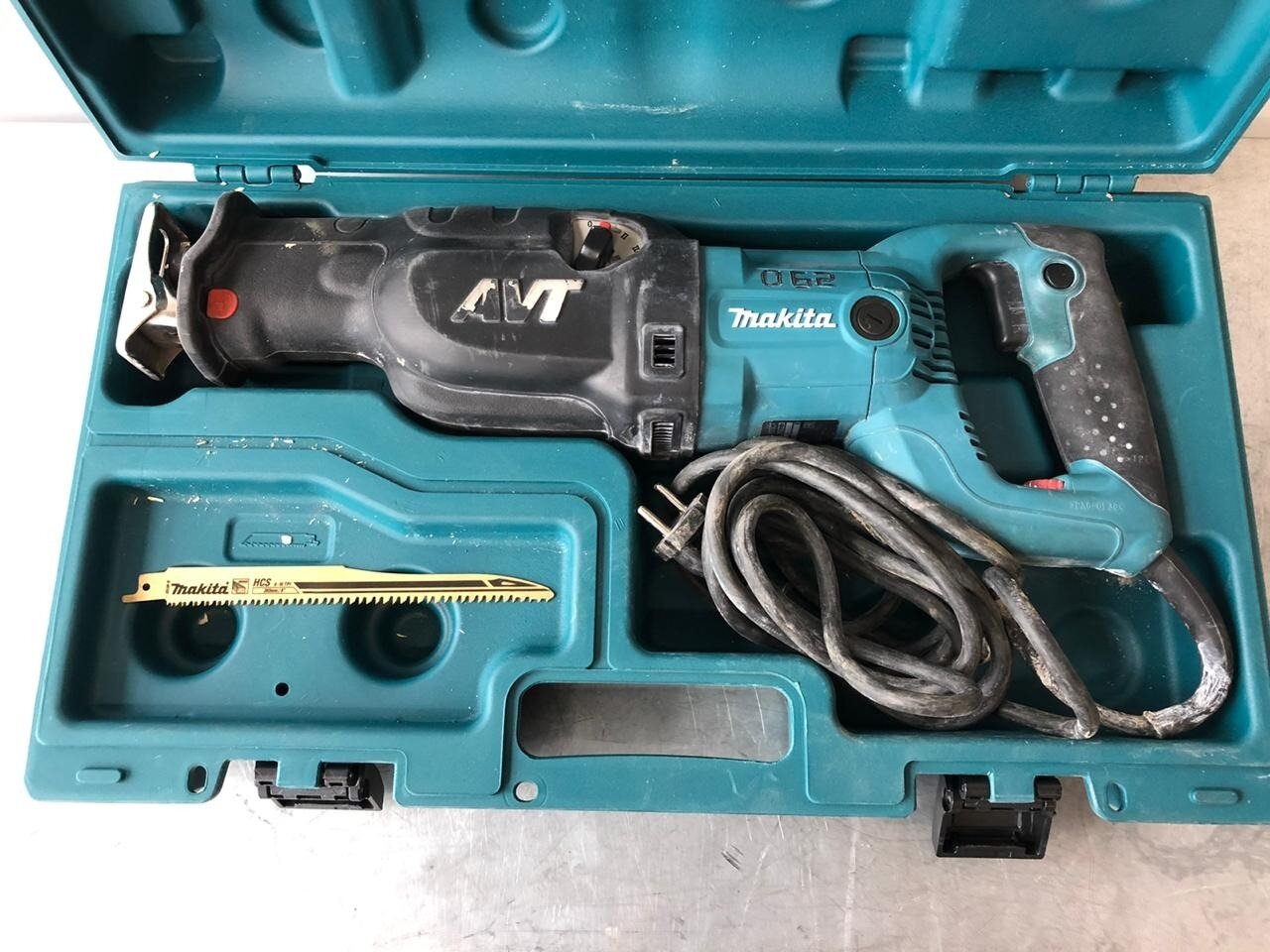 Аренда пилы сабельной JR 3070 CT Makita