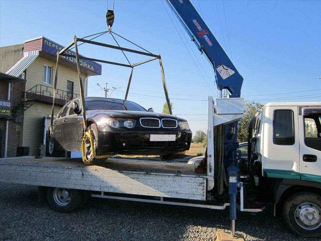 Эвакуатор с манипулятором для легковых авто